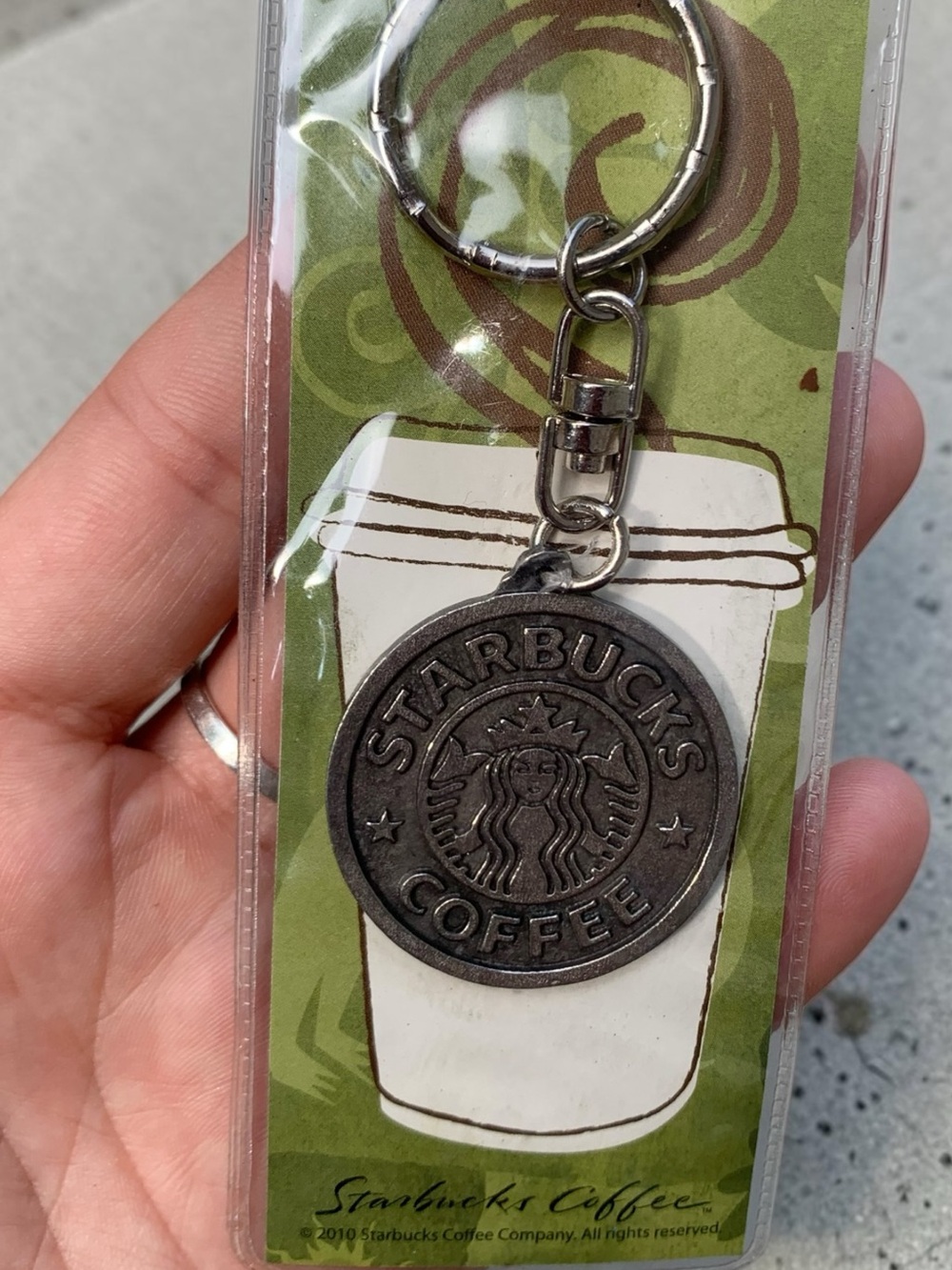 2010 Starbucks Singapore Souvenir Metal Keychain
